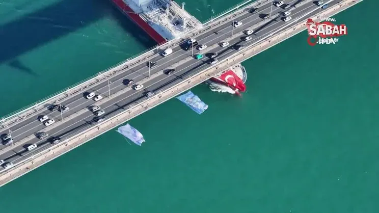 İlk Türk Astronot için iki kıta ortasında Türk Bayrağı asıldı | Video