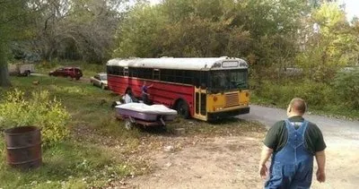 Eski otobüsü karavana dönüştürdüler! Görenler gözlerine inanamadı!