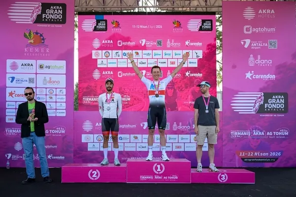gran-fondo-antalyada-madalyalar-sahiplerini-buldu-1776006164927.jpg