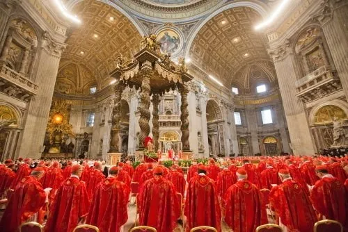 Papalık seçimi geleneksel ayinle başladı Galeri Dünya
