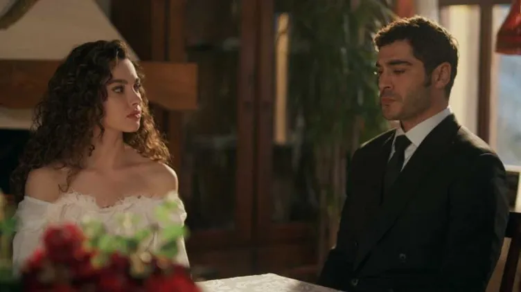 Bir Gece Masalı’nın Canfeza’sı Su Burcu Yazı Coşkun 20’sine girdi! Doğum günü pozları beğeni yağmuruna tutuldu