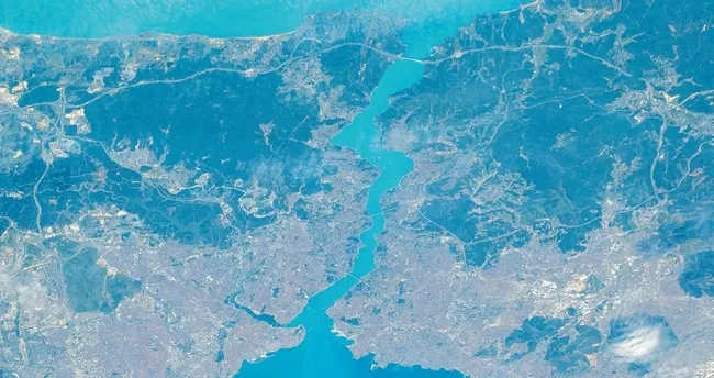 NASA’dan büyüleyici Turkuaz İstanbul fotoğrafı