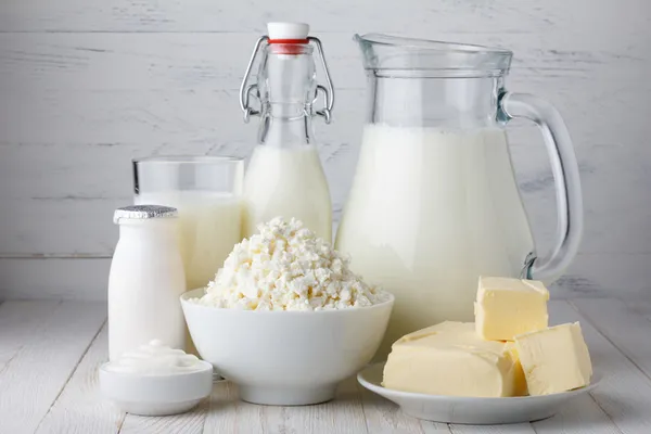 eksikligi-kemikleri-adeta-sungere-donusturuyor-celik-gibi-kemikler-icin-fosfor-zengini-bu-besini-tuketin-1694239378735.jpg