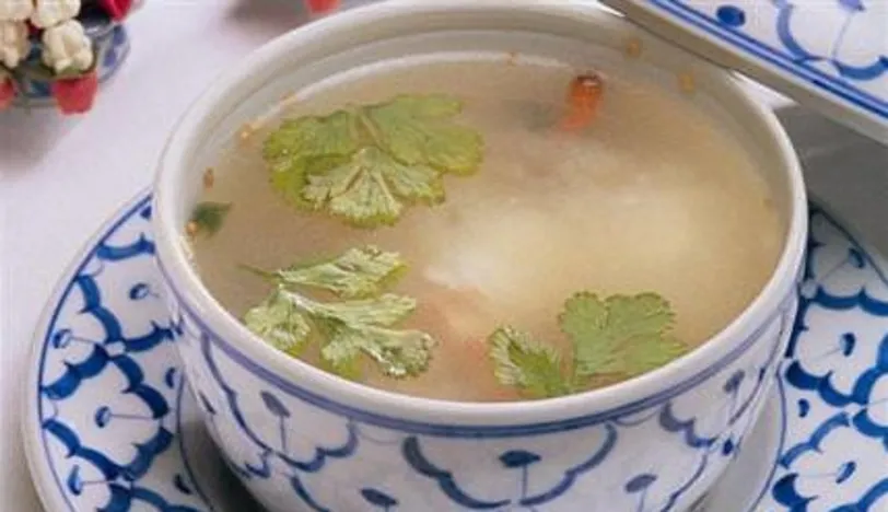 Thai Usulü Acılı Karides Çorbası Tarifi (Tayland Mutfağı'ndan)
