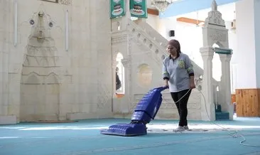 Yüreğir’de ibadethaneler düzenli olarak temizleniyor #adana