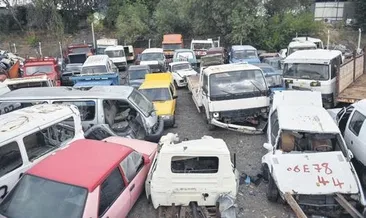 Büyükşehir hurda araçları topluyor