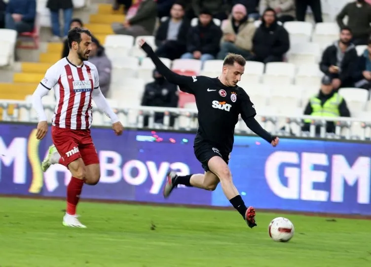Son dakika haberleri: Galatasaray Sivasspor maçına Zorbay Küçük’ün kararları damga vurdu! Penaltı pozisyonları tartışma yarattı…
