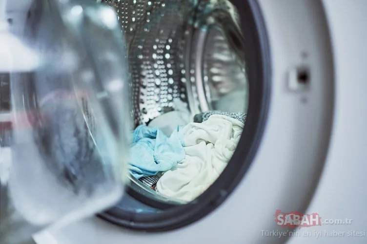 Çamaşır makinenize alüminyum folyo atarsanız sonuç inanılmaz!