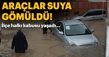 Oltu'da sağanak sonrası araçlar suya gömüldü