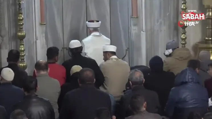 Deprem bölgesi Kilis'te ilk teravih namazına yoğun ilgi | Video