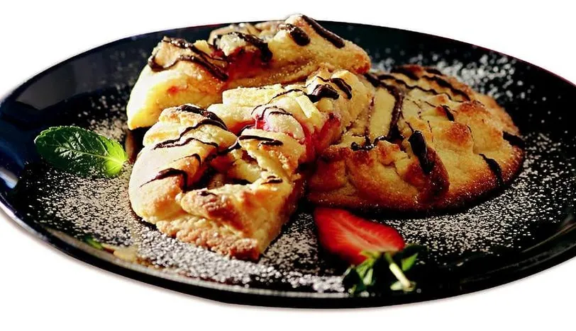 Çilekli Çikolatalı Hamur