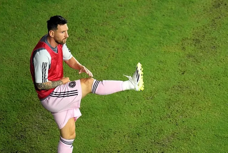 Son dakika haberleri: Lionel Messi ilk maçında yine inanılmazı başardı! Muhteşem gol sonrası gözyaşları sel oldu...