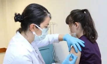 Türkiye’de 20 gönüllü aşılandı! Corona virüs aşısının yan etkileri var mı?