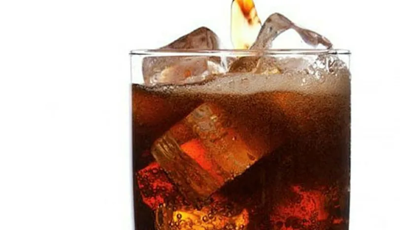 Bir bardak kola neler yapıyor?