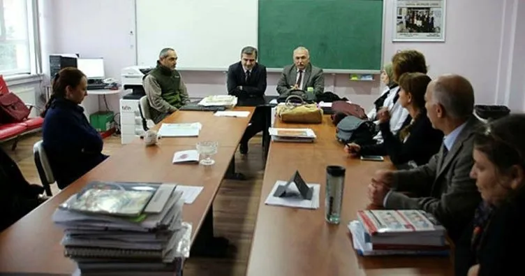 Başkan Yemenici eğitim kurumlarını ziyaret ediyor