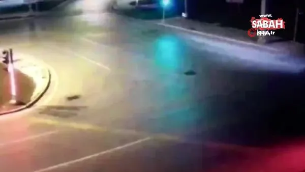 SON DAKİKA: İzmir'de 2 kişinin yaralandığı feci kazanın görüntüleri ortaya çıktı | Video