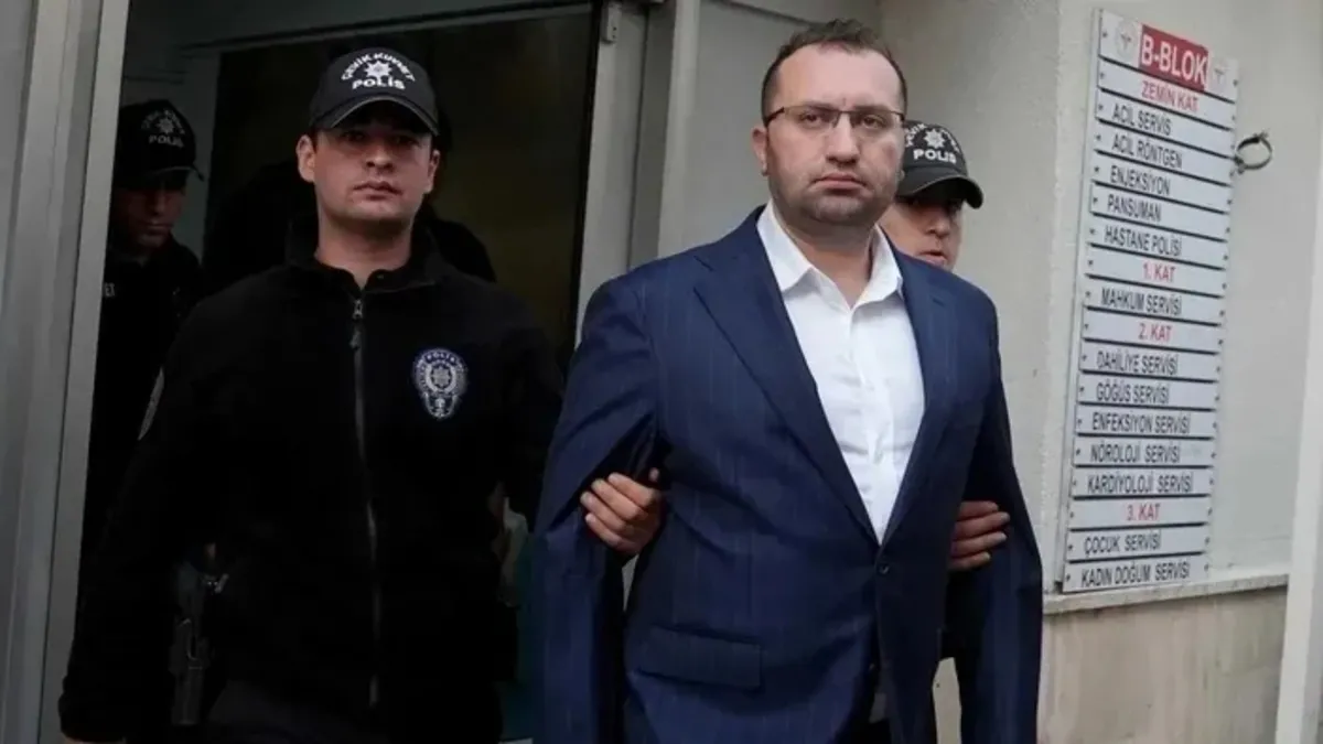CHP’li eski GOP Belediye Başkanı Hakan Bahçetepe hakkında istenen ceza belli oldu CHP’li eski GOP Belediye Başkanı Hakan Bahçetepe hakkında istenen ceza belli oldu