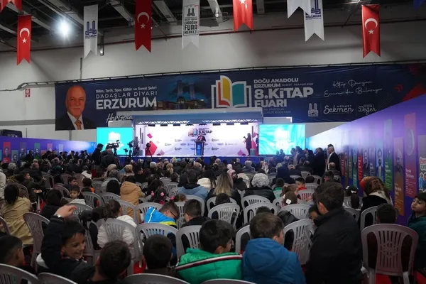 ak-parti-genel-baskan-yardimcisi-yayman-erzurumda-konustu-1793387135165.jpg