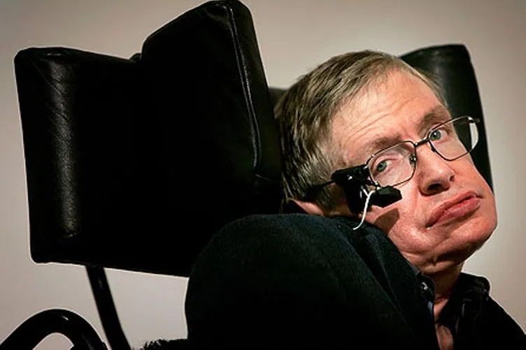 Stephen Hawking’ten korkutan açıklama
