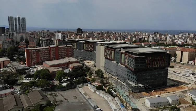 Müjdeyi Başkan Erdoğan vermişti! 1. etabı tamamlanan Göztepe Şehir Hastanesi havadan görüntülendi