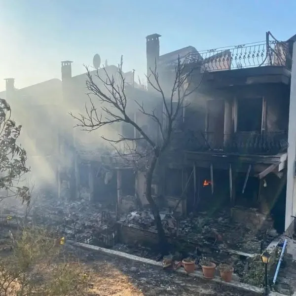 Yangın sonrası zarar gören araçlar