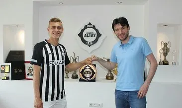 Altay, genç futbolcusu Kazımcan Karataş’ın sözleşmesini 5 yıl uzattı
