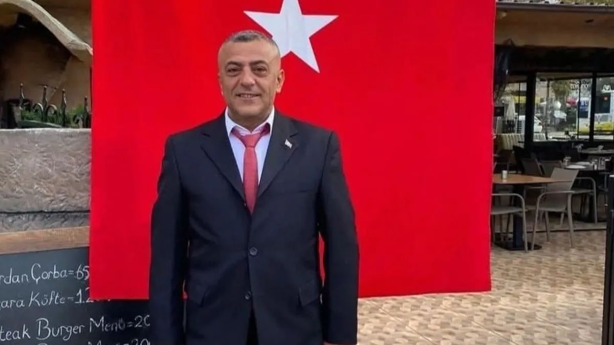 “Umudum kalmadı” diyerek CHP’den istifa etti “Umudum kalmadı” diyerek CHP’den istifa etti