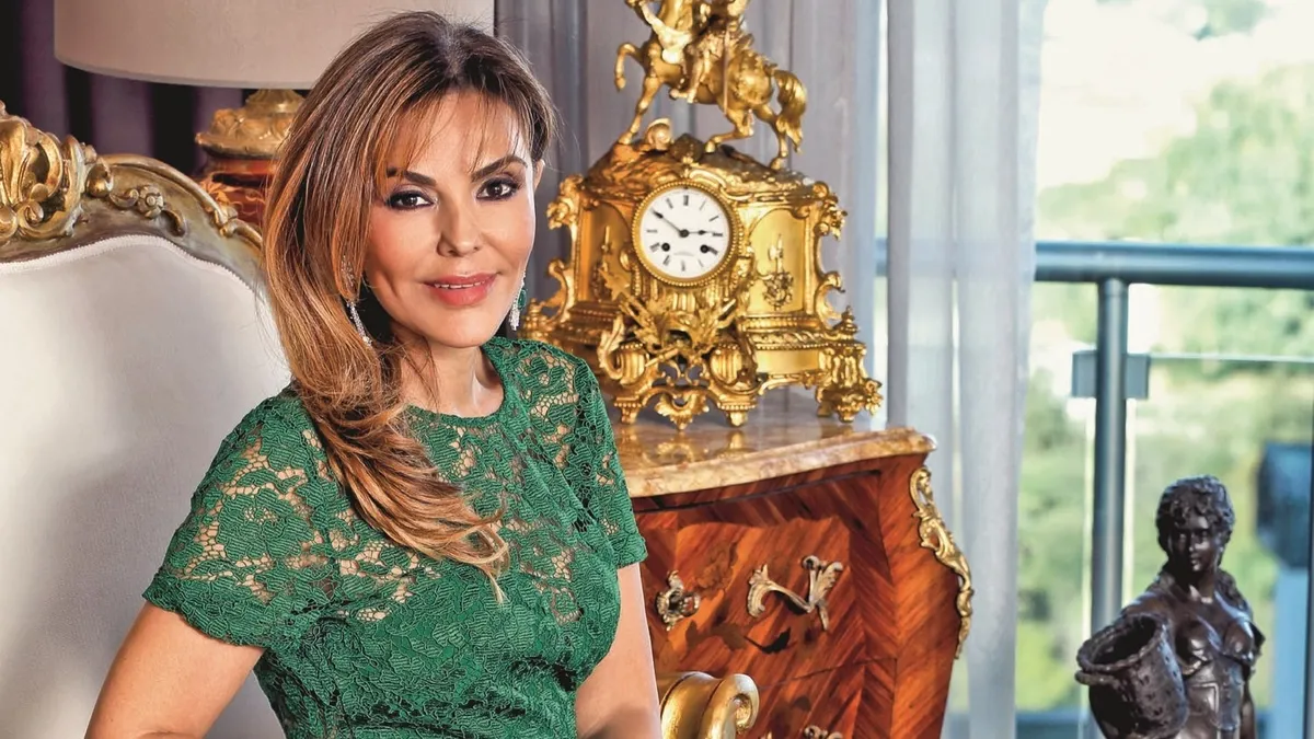 Sosyete bu haberle çalkalanıyor! Feryal Gülman ikinci baharını bakın kiminle yaşıyor… – Galeri Sosyete bu haberle çalkalanıyor! Feryal Gülman ikinci baharını bakın kiminle yaşıyor… – Galeri