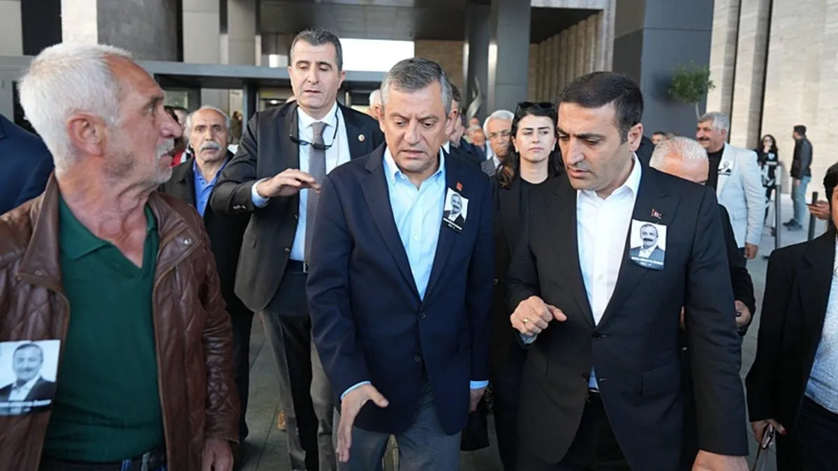 Özgür Özel’e saldırmıştı: Selçuk Tengioğlu hakim karşısına çıktı... “Kızgınlığım halen devam ediyor”