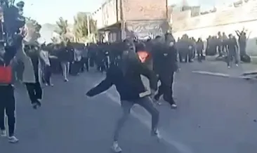 İran’da halk sokakta: 6 ölü 17 yaralı