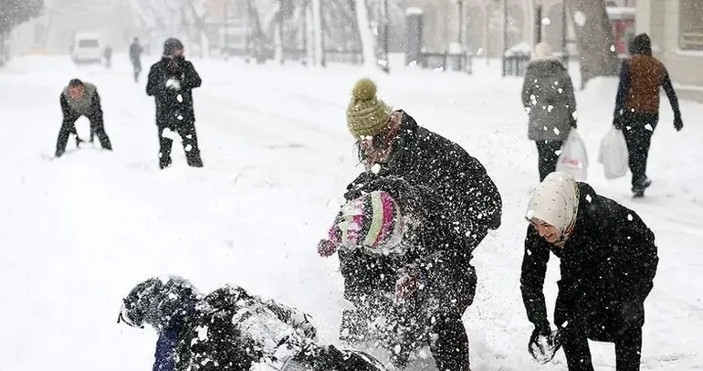 Adıyaman’da yarın okullar tatil mi? O ilçelerde eğitime ara! 12 Ocak Adıyaman’da okullar var mı yok mu?