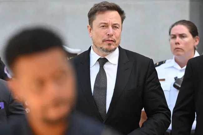 izmir-teknofeste-hazirlaniyor-elon-musk-da-davet-edildi-1695453940092.jpg