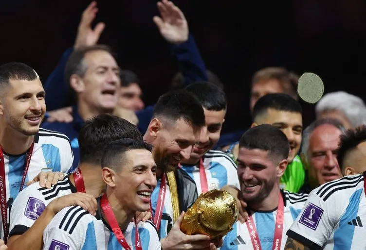Son dakika haberleri: Lionel Messi Dünya Kupası’nı kazanmakla kalmadı rekorları da alt üst etti! Arjantinli dünya yıldızı tarihin en iyisi oldu…