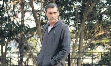 Genç rap’çilere Erdal Beşikçioğlu’ndan jest