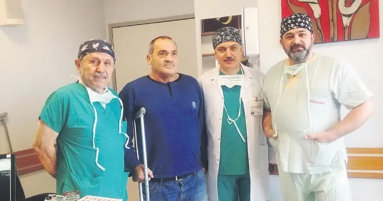 Üç boyutlu kalça protezi ile yürüdü