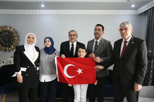 ak-parti-genel-baskan-yardimcisi-huseyin-yayman-chp-icindeki-yolsuzluklari-hirsizliklari-ortmek-icin-partimize-1773901356231.jpg AK Parti Genel Başkan Yardımcısı Hüseyin Yayman: CHP içindeki yolsuzlukları hırsızlıkları örtmek için partimize saldırıyor