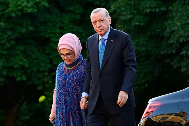 baskan-erdogan-nato-zirvesi-icin-laheyde-1750794852725.jpeg Dünyanın gözü Lahey'de! Başkan Erdoğan, Trump ile görüştü