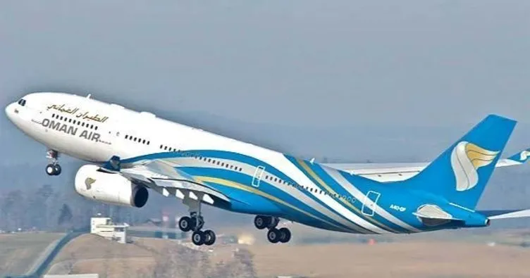 Camı çatlayan Oman Air uçağı Atatürk Havalimanı’na zorunlu iniş yaptı!