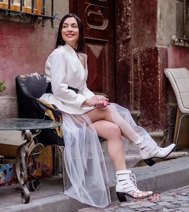 Arzu Yanardağ ile 20 yaş büyük sevgilisi Mehmet Esen’in aşkı bitti! 3 gün önce evlilik açıklaması yapmıştı...