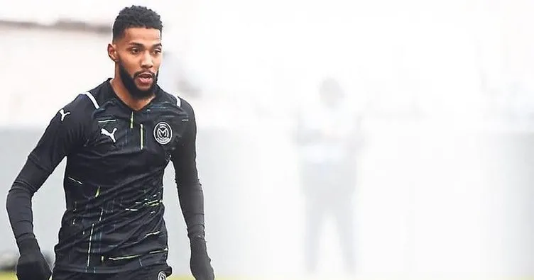 Manisa FK’da Gakpa gitti