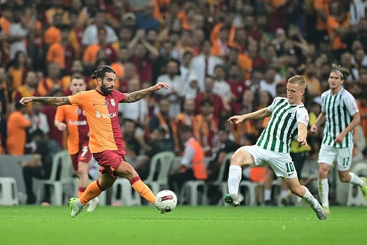 Son dakika Galatasaray transfer haberleri: Galatasaray’da kimsenin beklemediği ayrılık! Yunus Akgün, Morutan derken ters köşe...