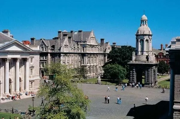 Dünyanın en güzel üniversite kampüsleri