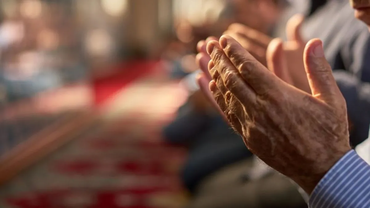 Bayram namazı saat kaçta? 2026 Diyanet ile İstanbul, Ankara, İzmir bayram namazı saatleri