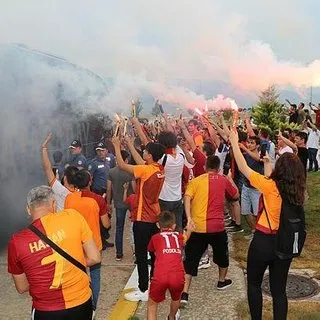 Galatasaray'a Radamel Falcaolu karşılama