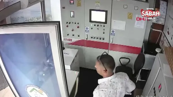 Teleferik kazasında kontrol odasında yaşananlar kamerada: 25 saniye sonra kırmızı butona basmış! | Video