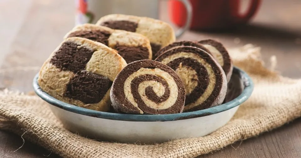 Dama ve spiral kurabiye Tarifi Bisküviler ve Kurabiyeler Sofra