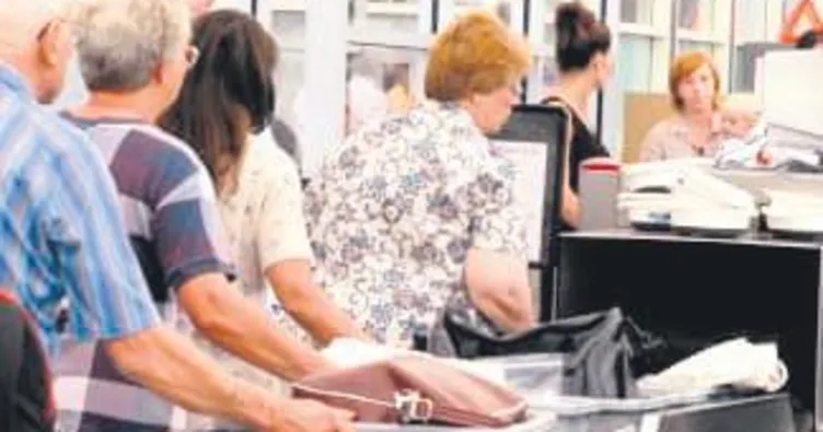 Uçakta sıvı limiti 100 mililitre oldu