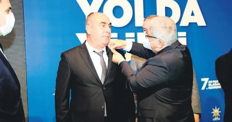 Beş yıl boşuna geçti artık hizmet edenin yanındayım