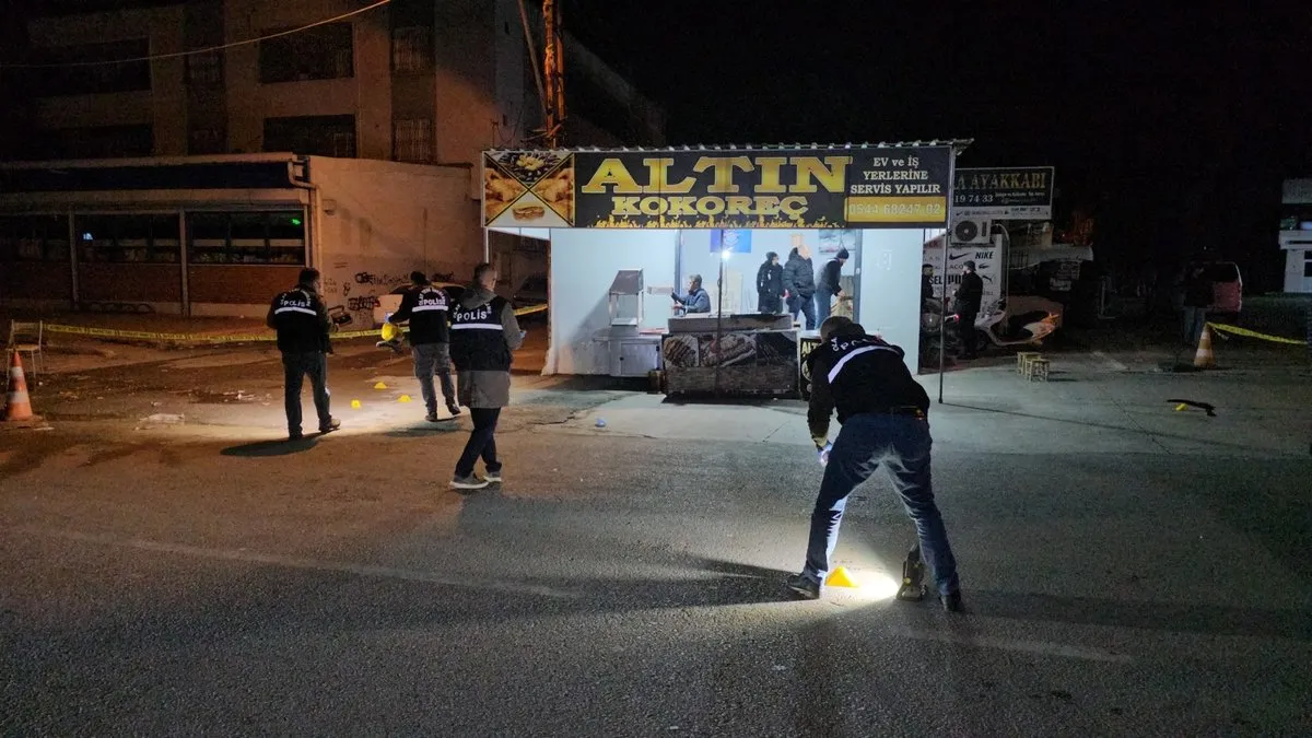 Yemek yerken öldürüldü