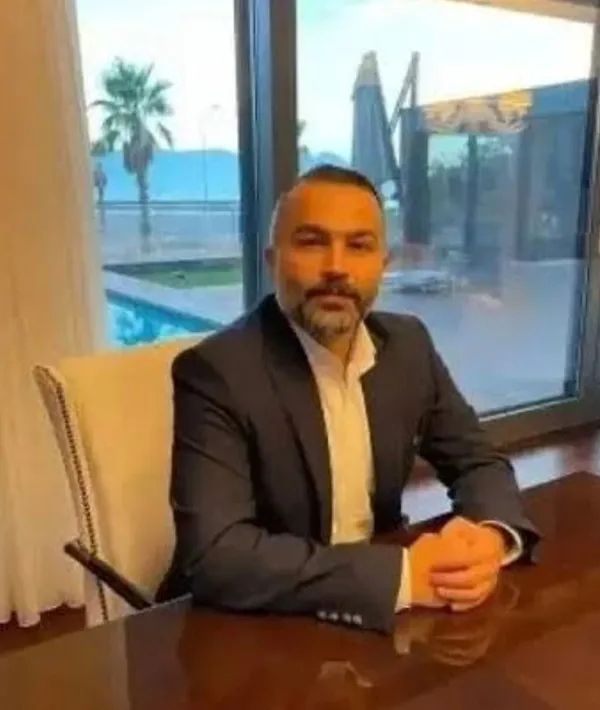 is-insani-sarp-yalcinkayadan-sok-itiraflar-cantalarla-dolar-tasindi-ozel-jetlerle-yurt-disina-kacirildi-1788809420090.jpg İş insanı Sarp Yalçınkaya'dan şok itiraflar: Çantalarla dolar taşındı, özel jetlerle yurt dışına kaçırıldı